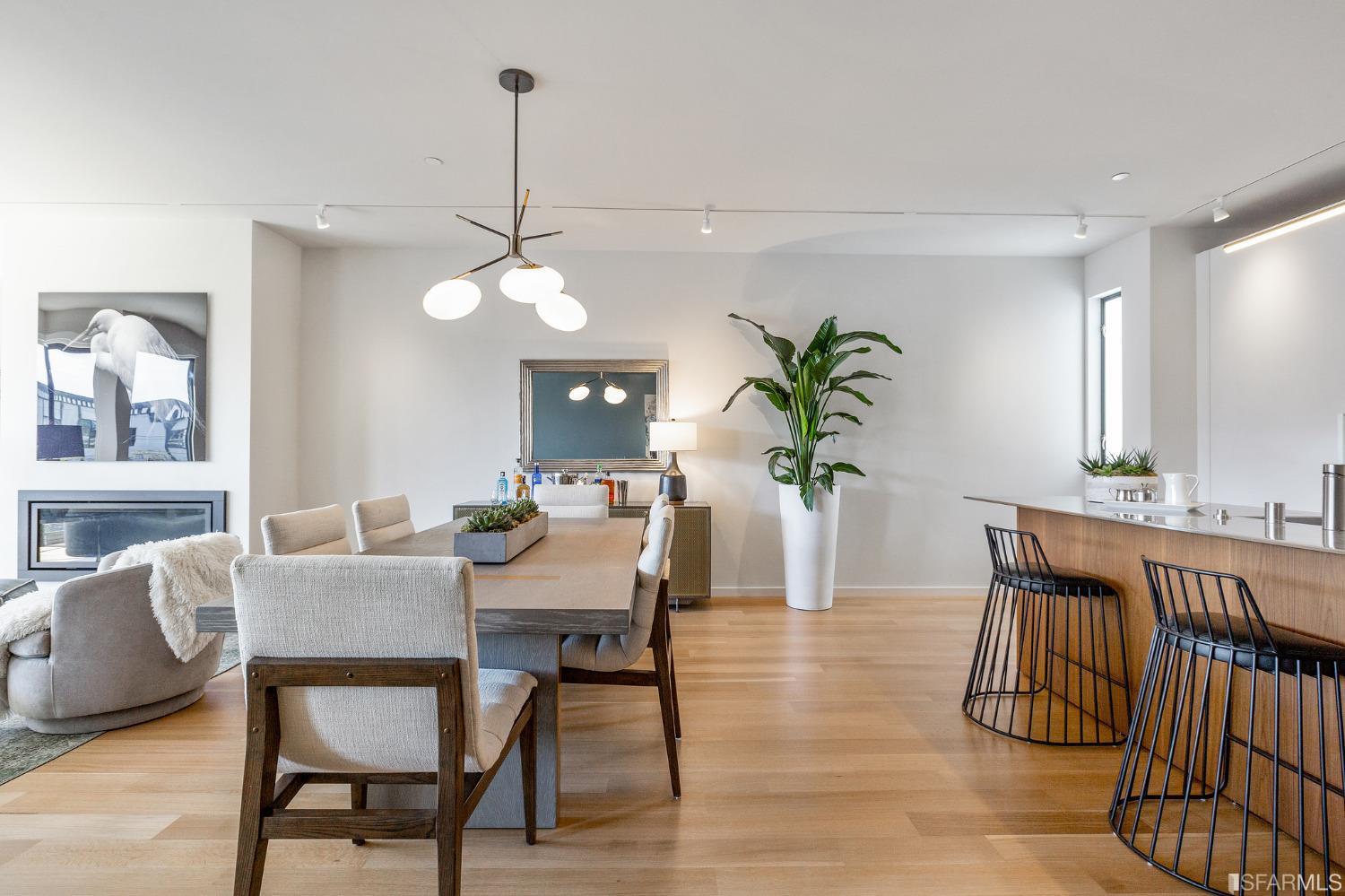 3500 19th Street Unit: 207