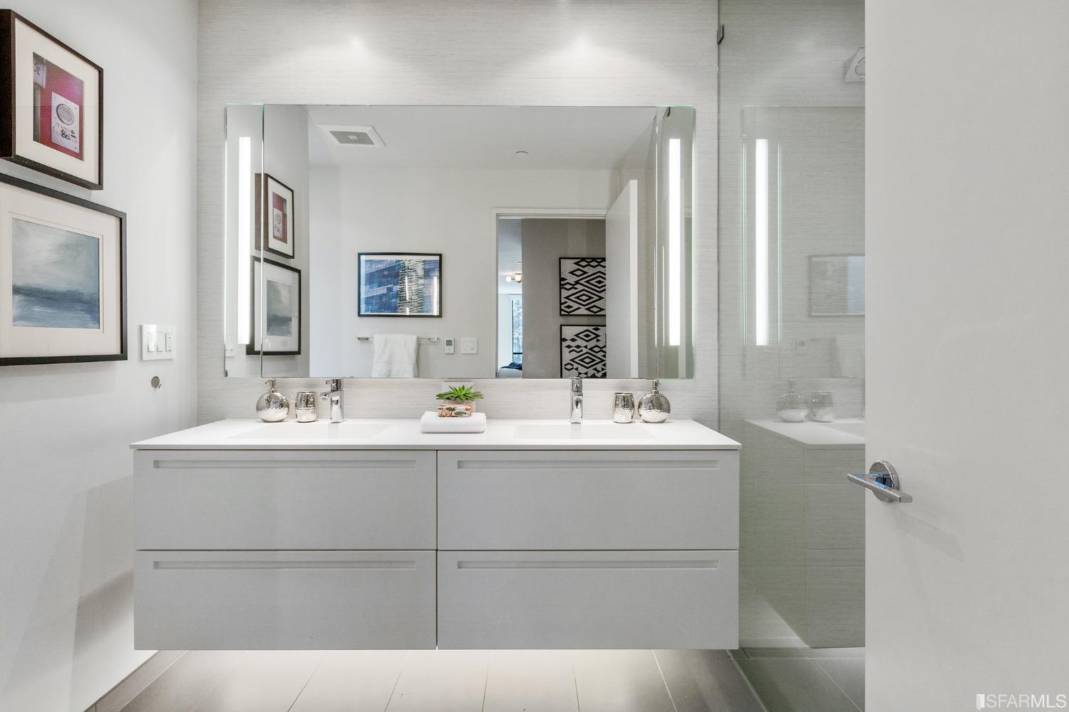 3500 19th Street Unit: 207