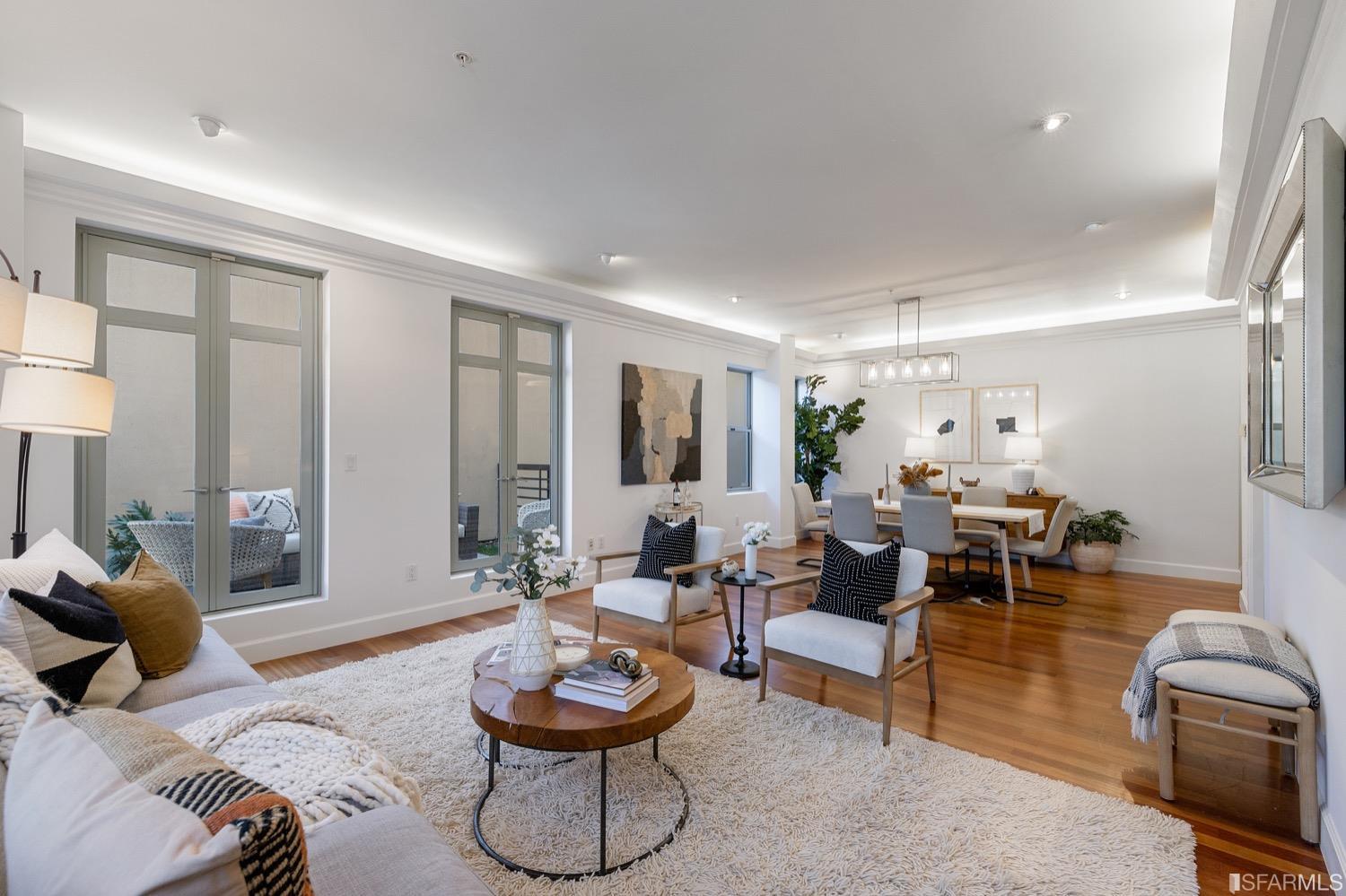 741 Clement Street Unit: 207