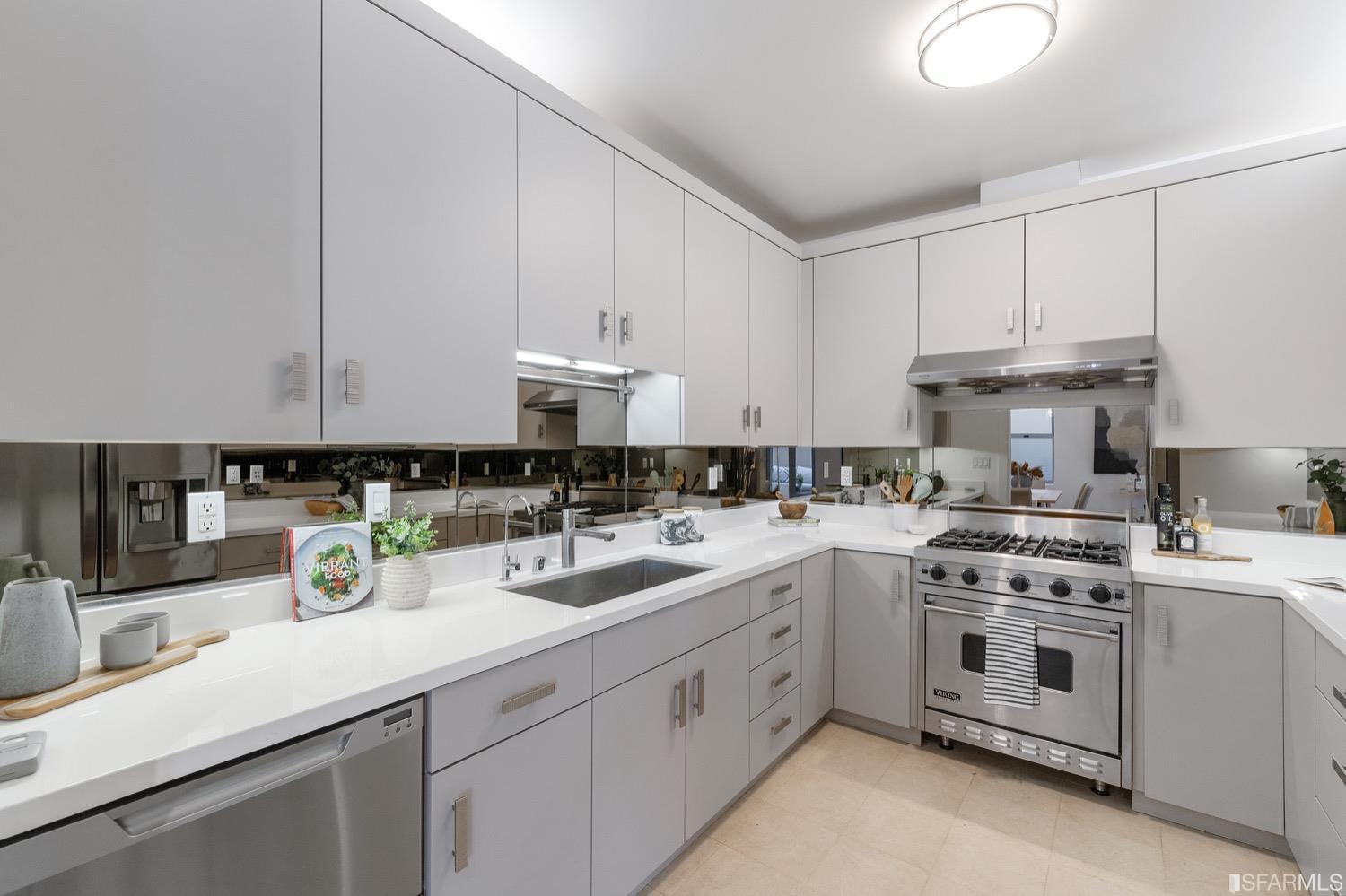 741 Clement Street Unit: 207