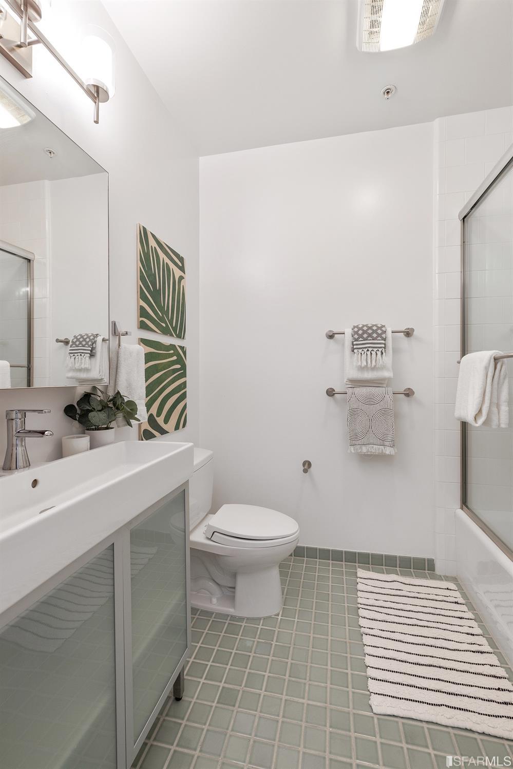 741 Clement Street Unit: 207