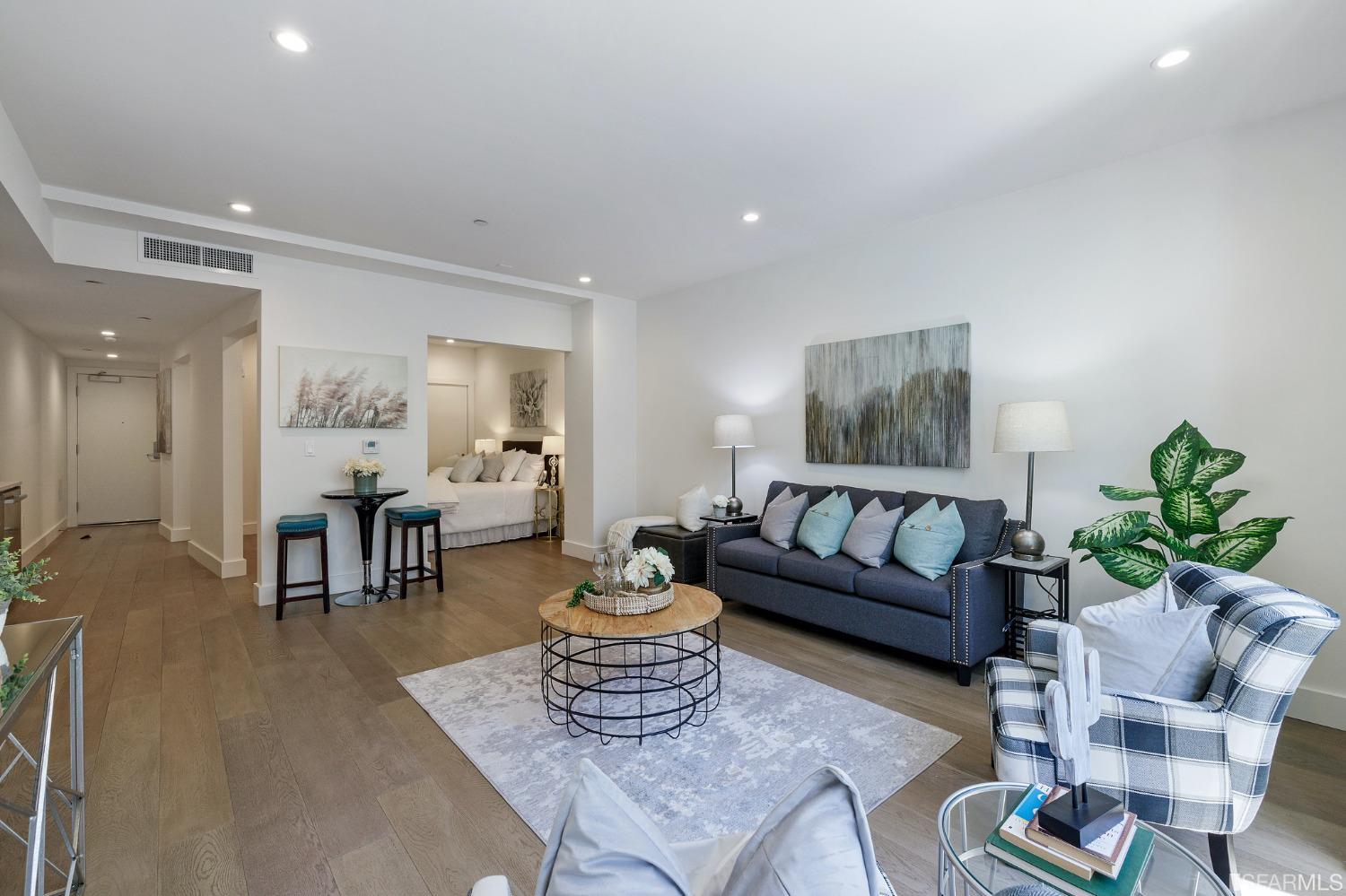 832 Sutter Street Unit: 202