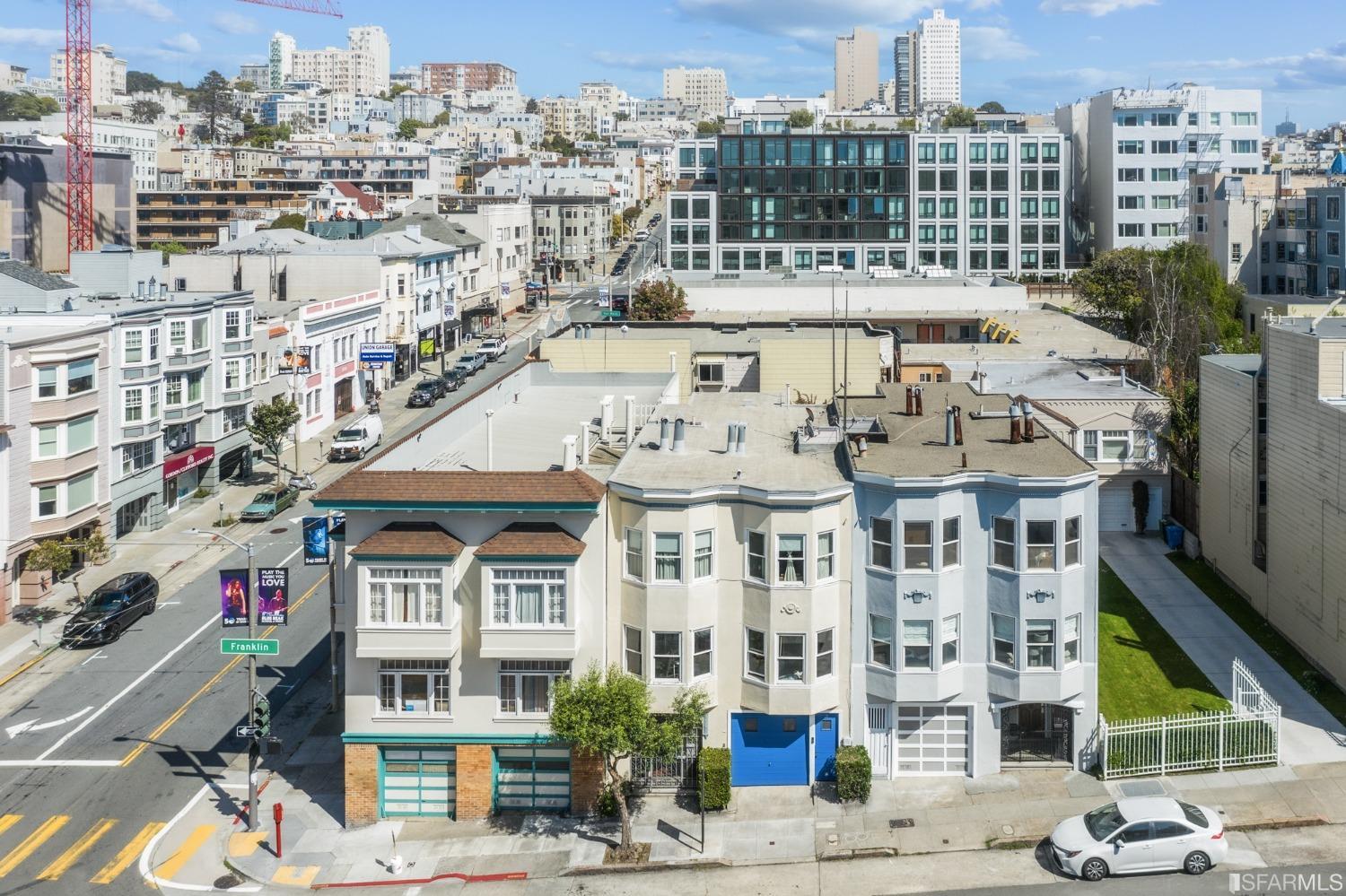 2554 Franklin Street