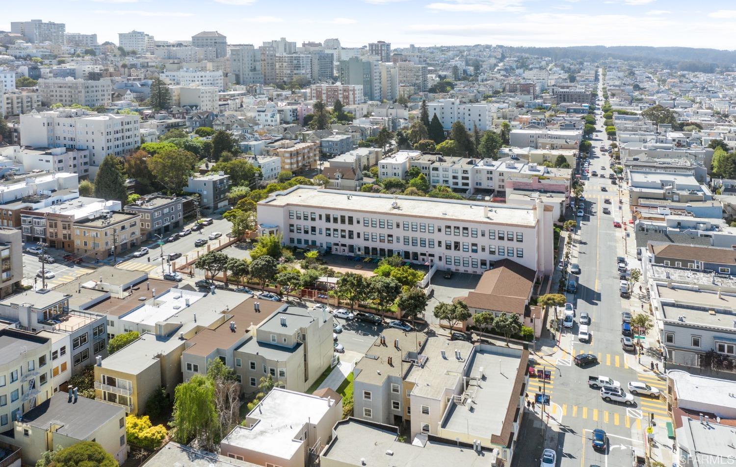 2554 Franklin Street