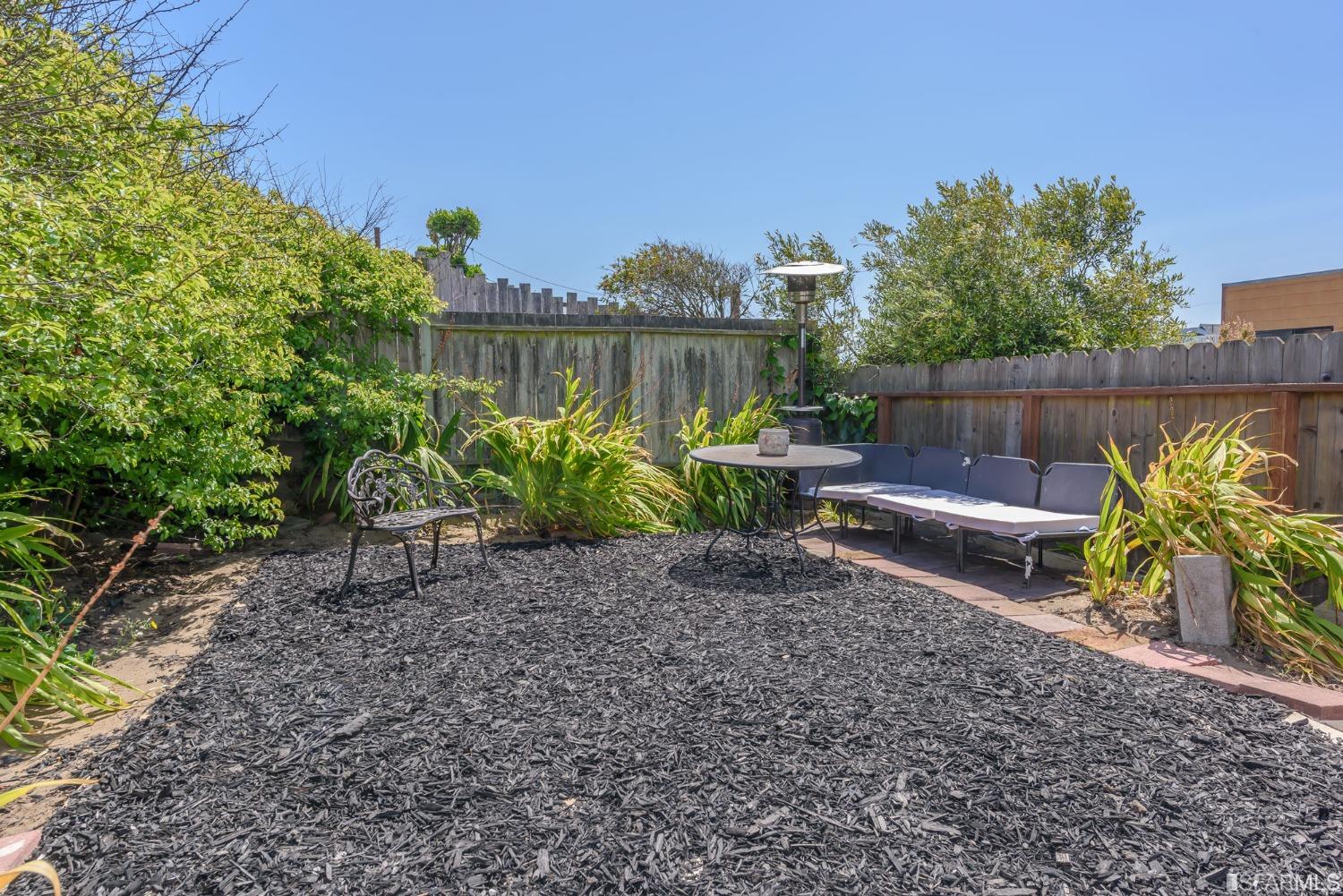 3121 Santiago Street