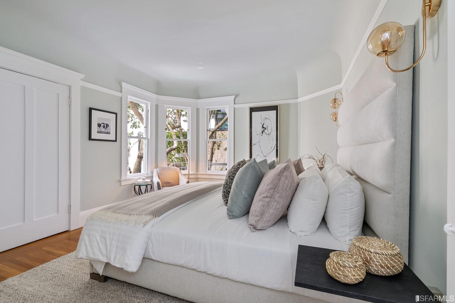 1855 Sacramento Street Unit: 3