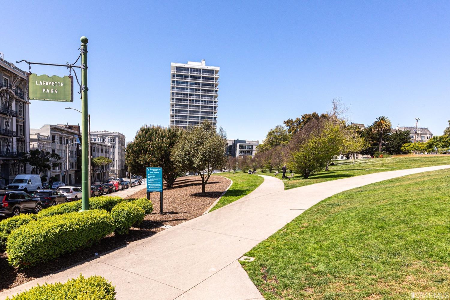 1855 Sacramento Street Unit: 3