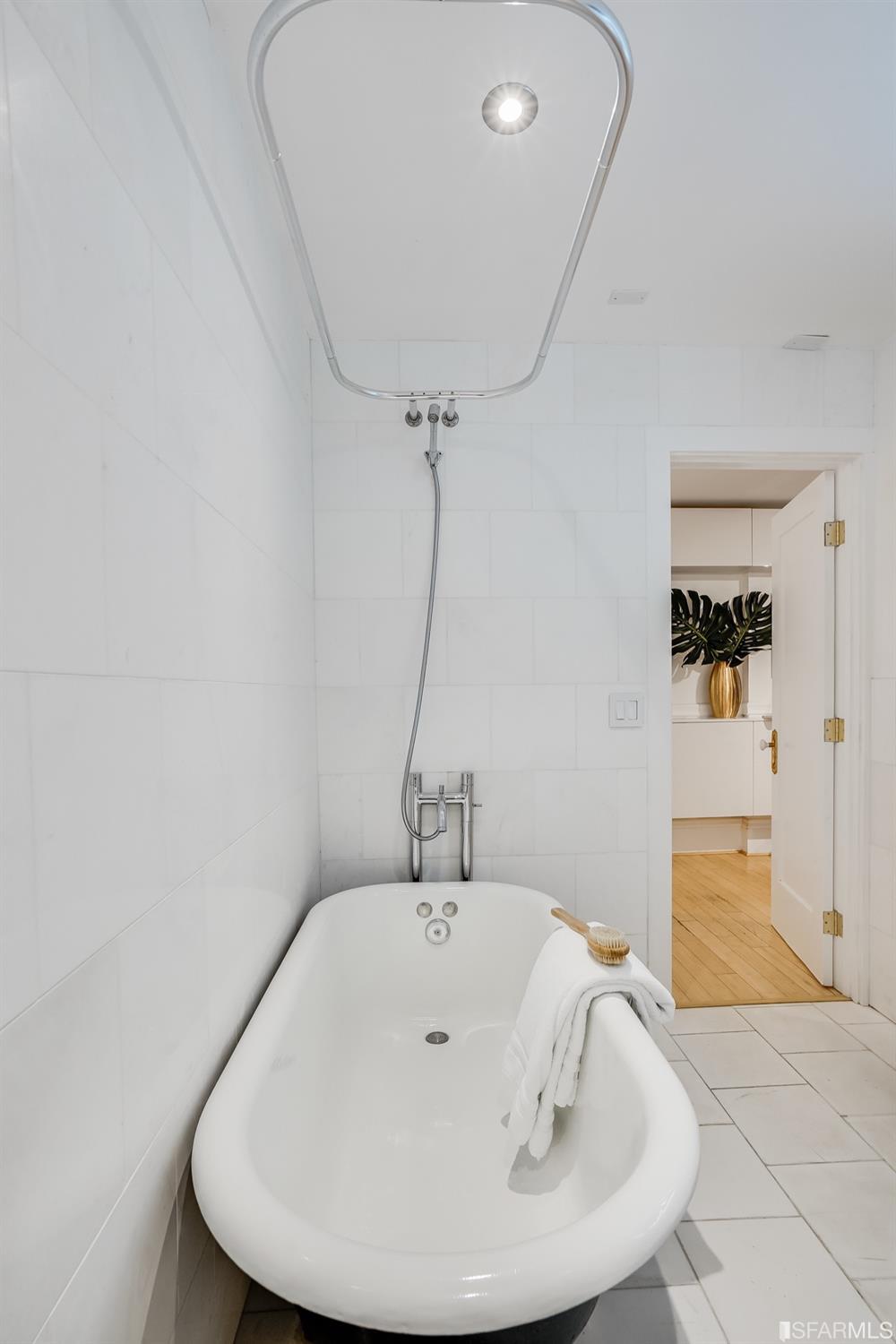 1330 Guerrero Street Unit: 1334