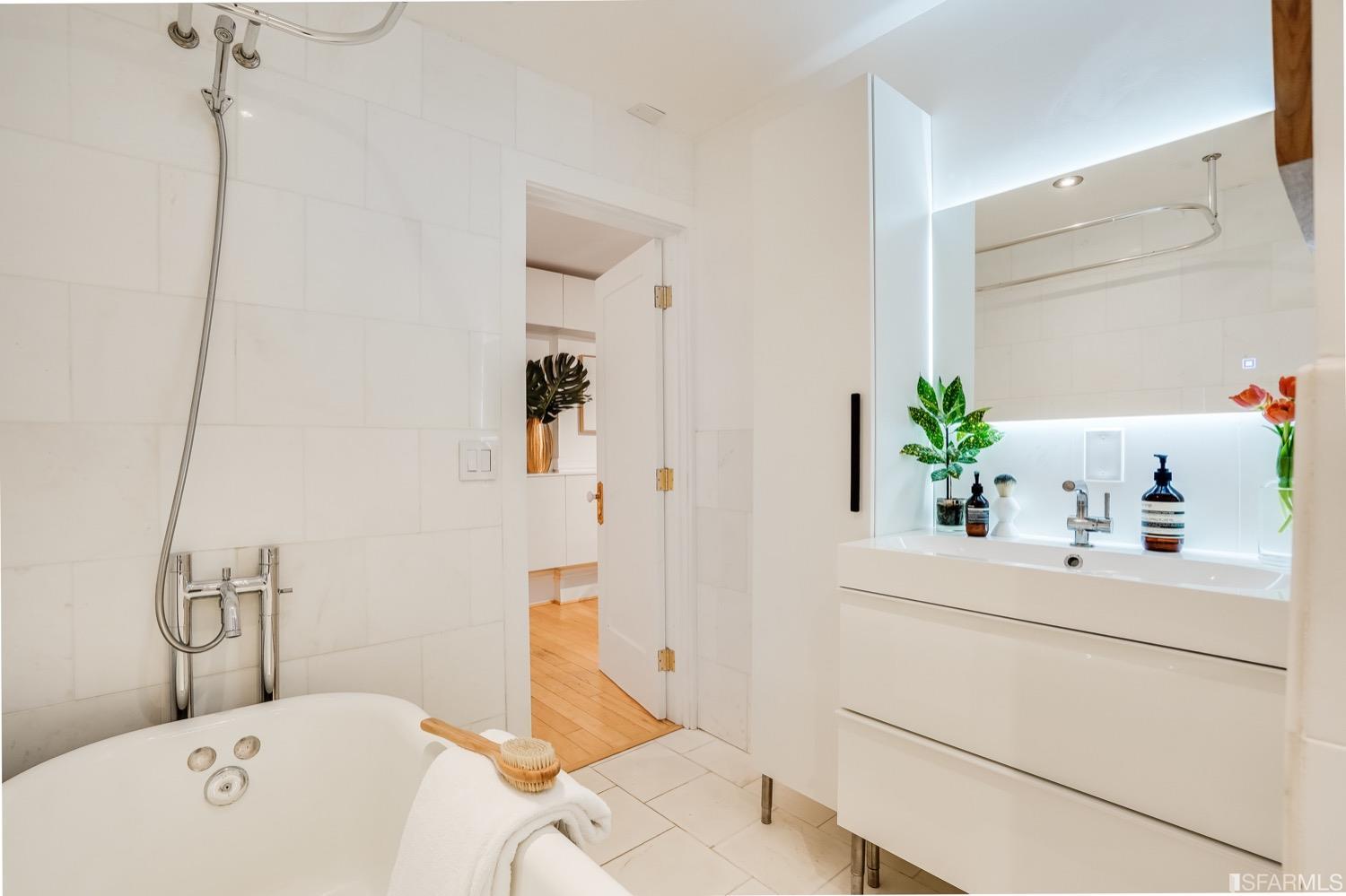 1330 Guerrero Street Unit: 1334