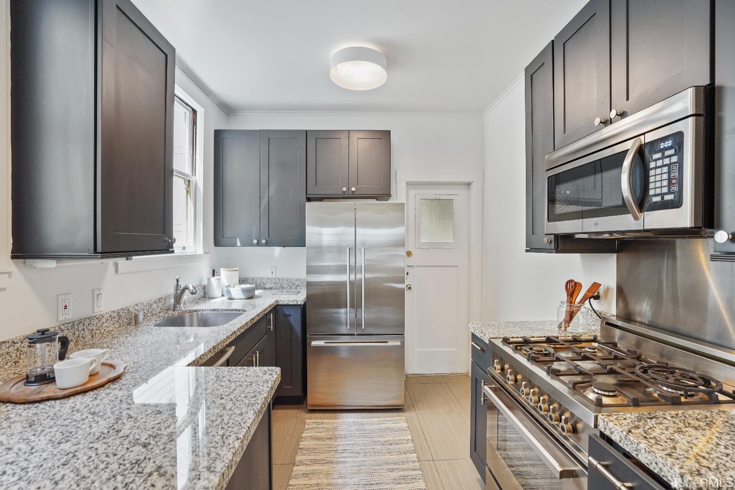 25 Guerrero Street Unit: 202