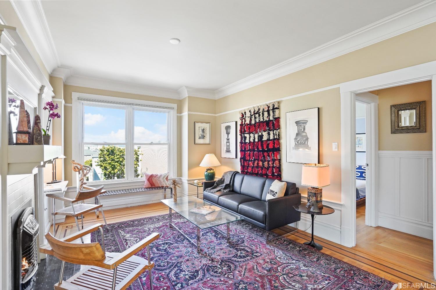 1530 Jones Street Unit: 5