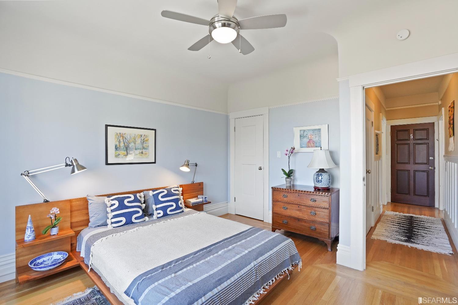 1530 Jones Street Unit: 5