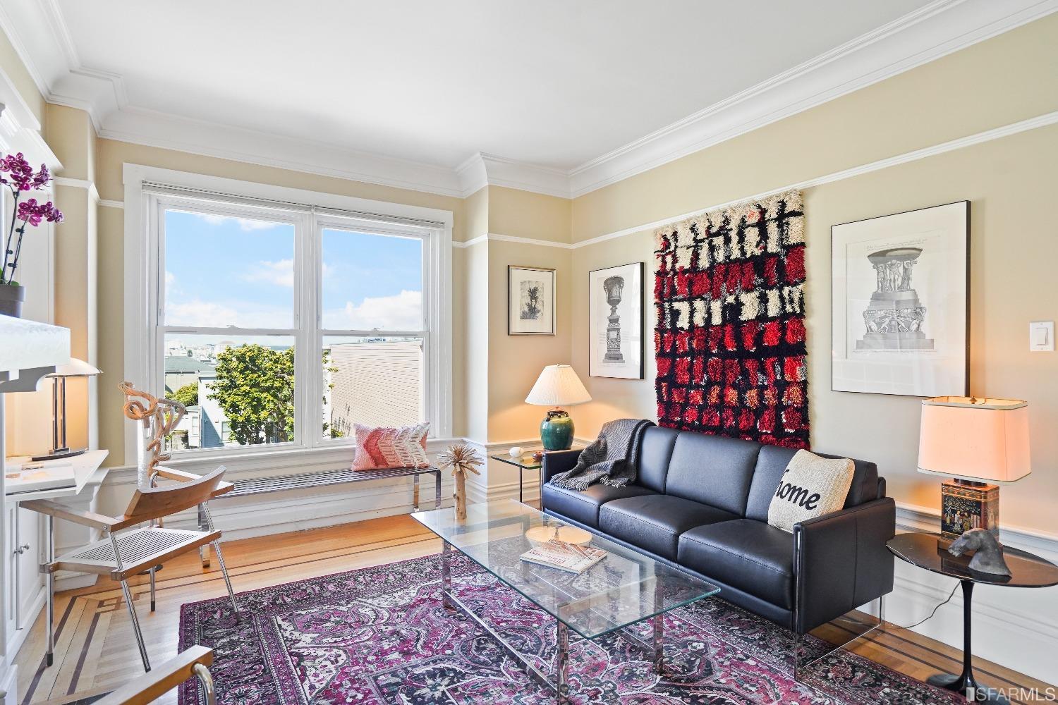 1530 Jones Street Unit: 5