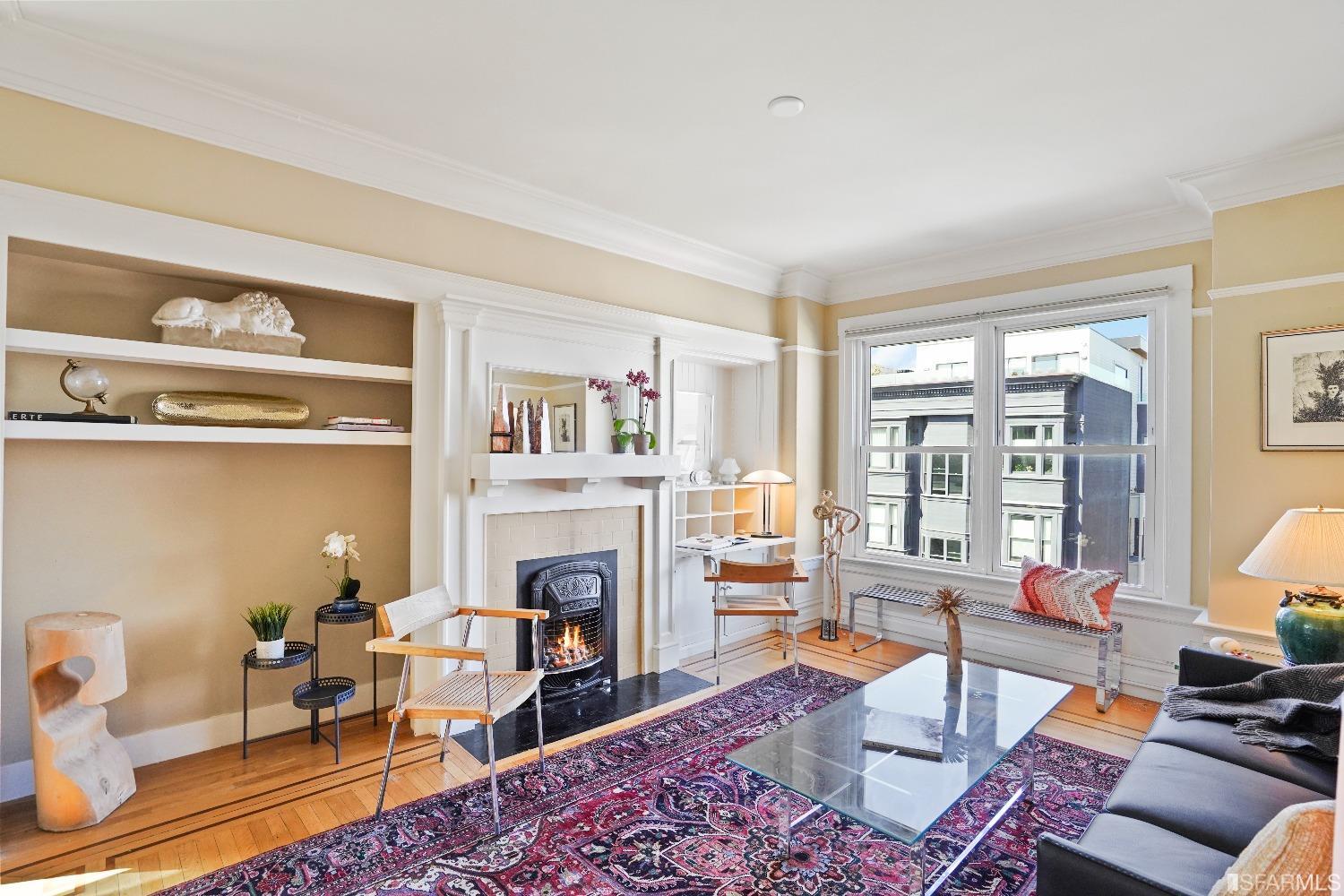 1530 Jones Street Unit: 5