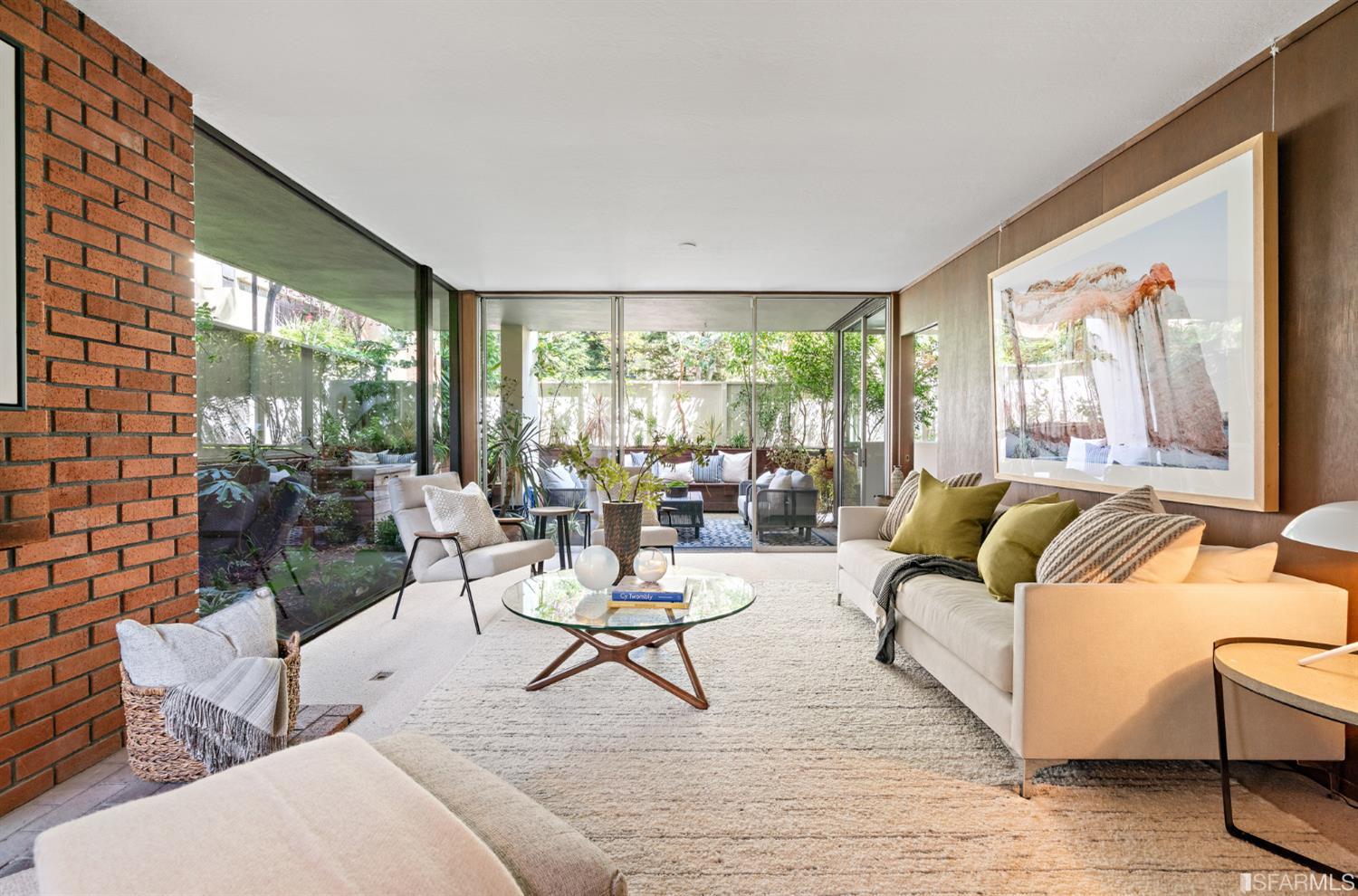 1280 Ellis Street Unit: 3