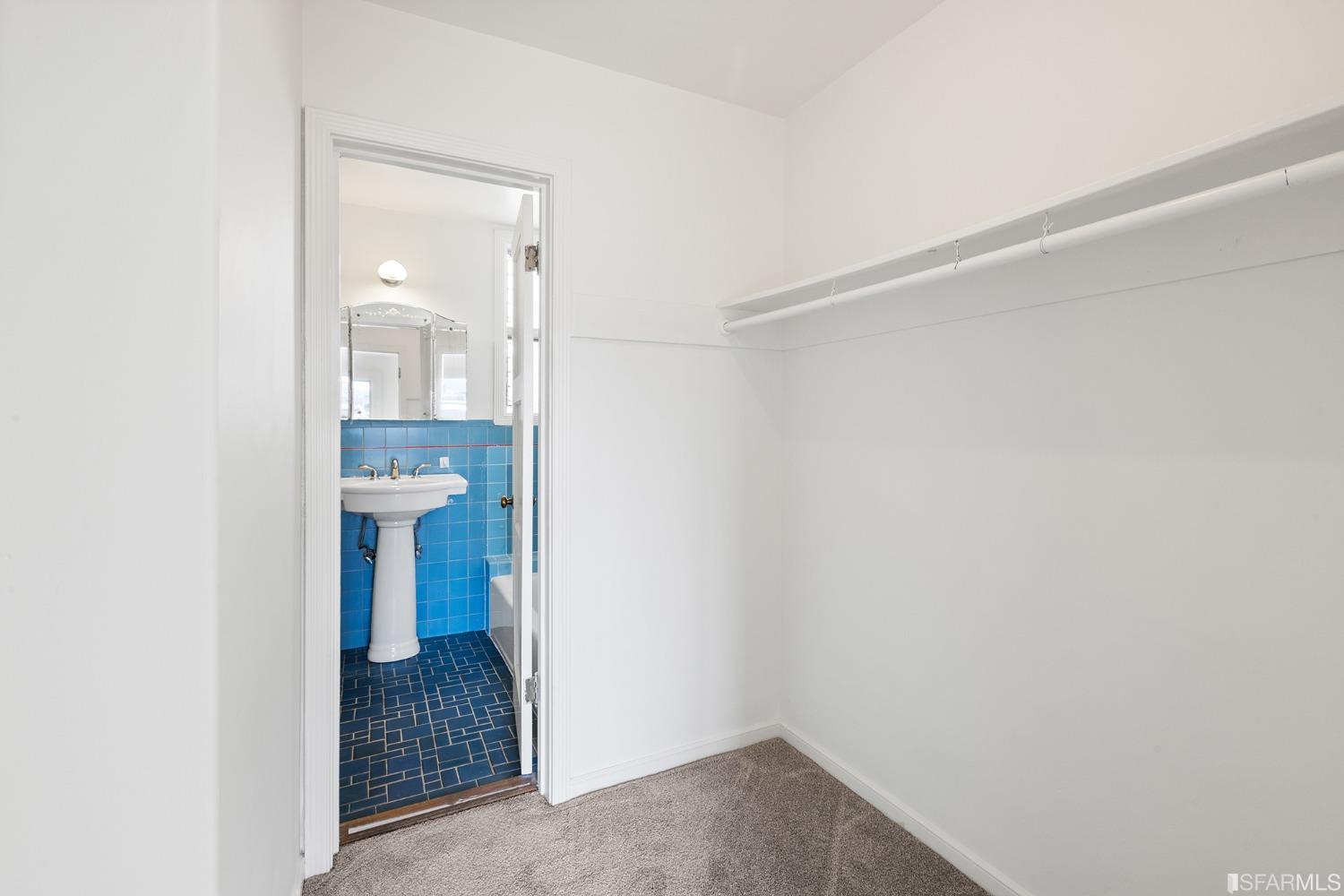 1427 Underwood Avenue