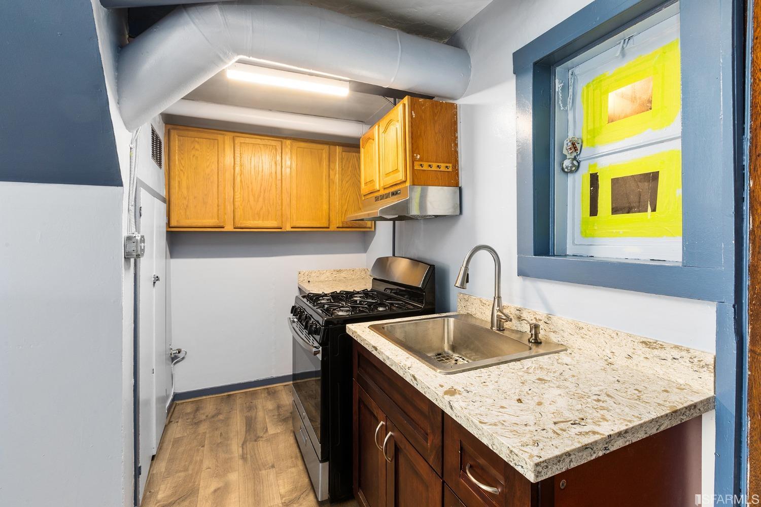 1427 Underwood Avenue