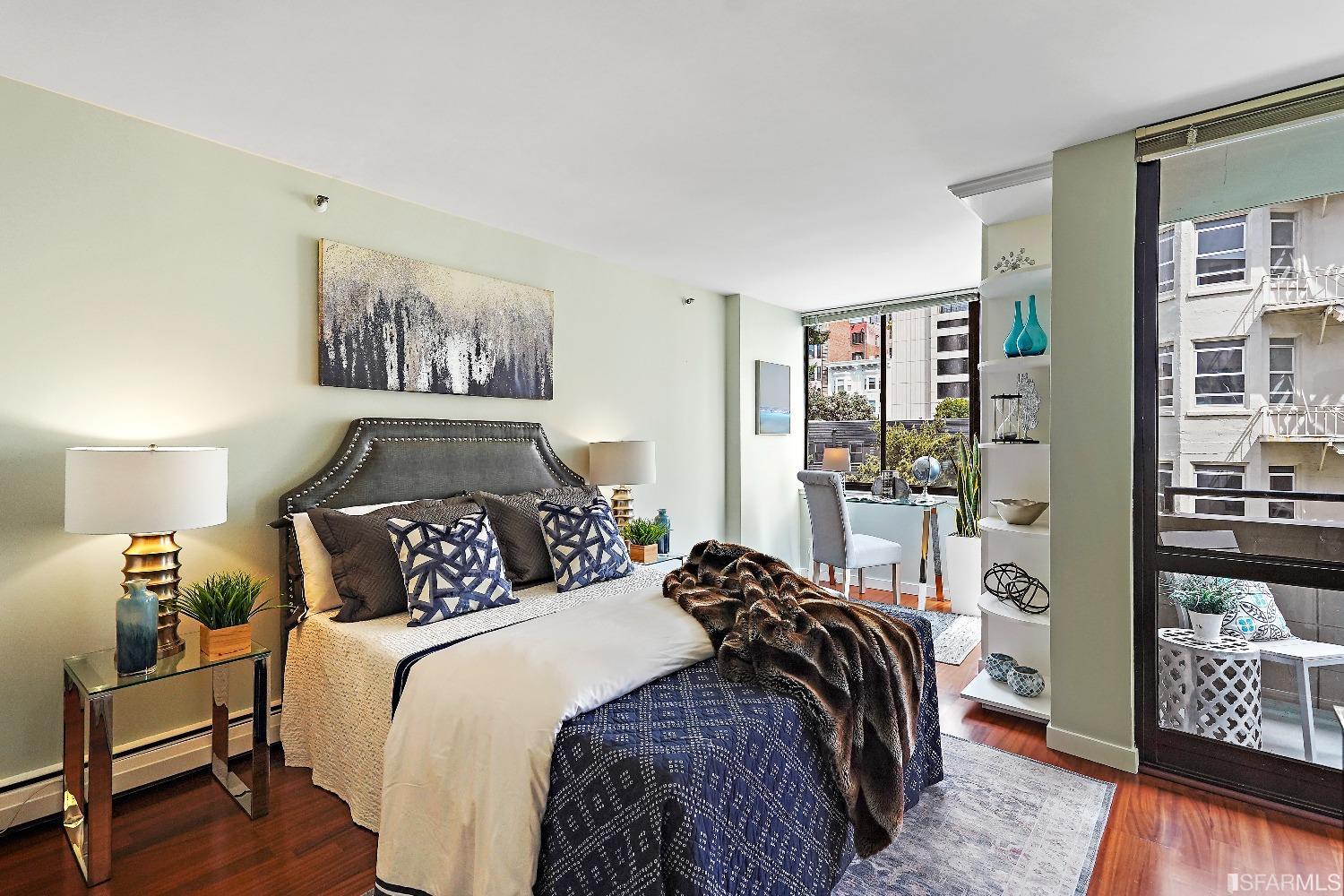 960 Bush Street Unit: 610