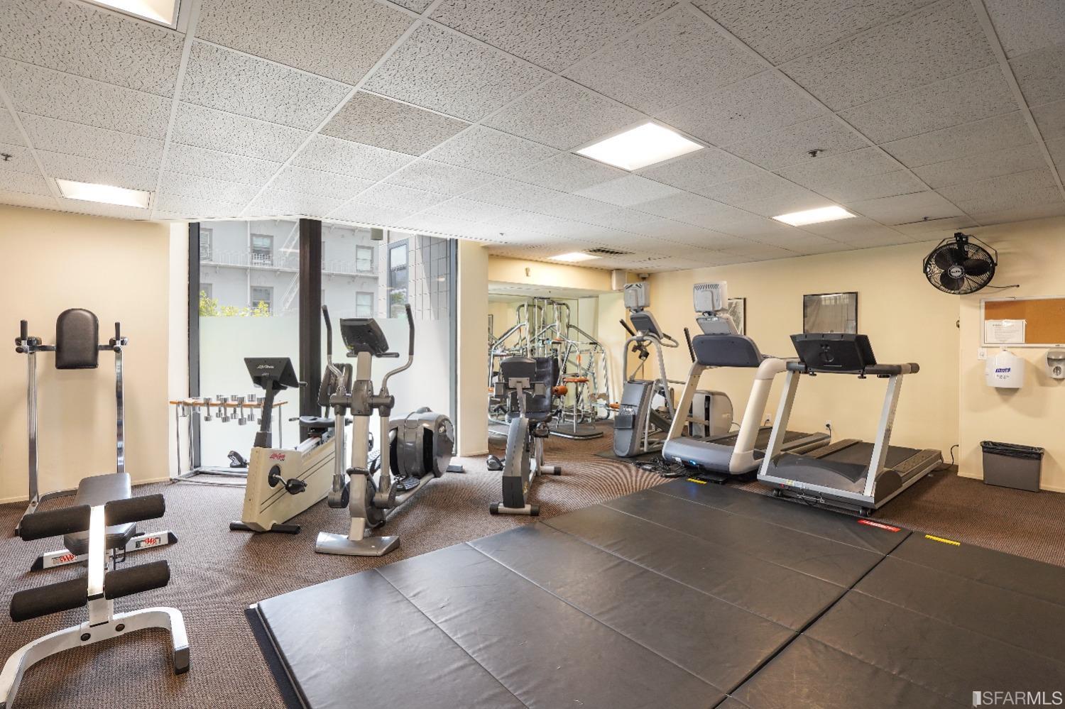 960 Bush Street Unit: 610