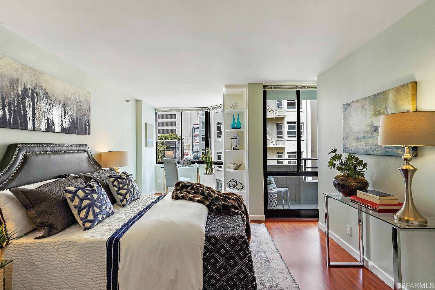 960 Bush Street Unit: 610