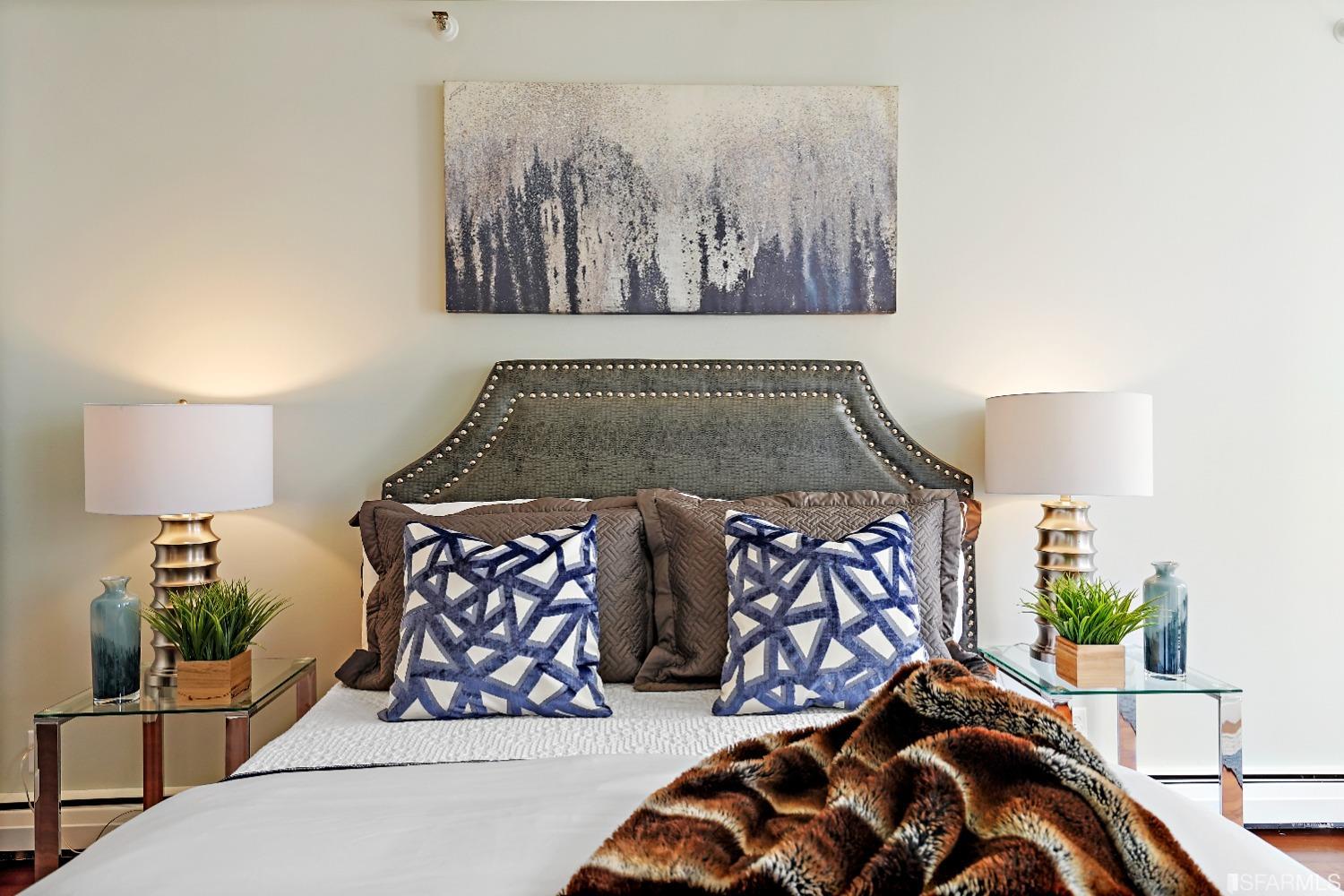 960 Bush Street Unit: 610