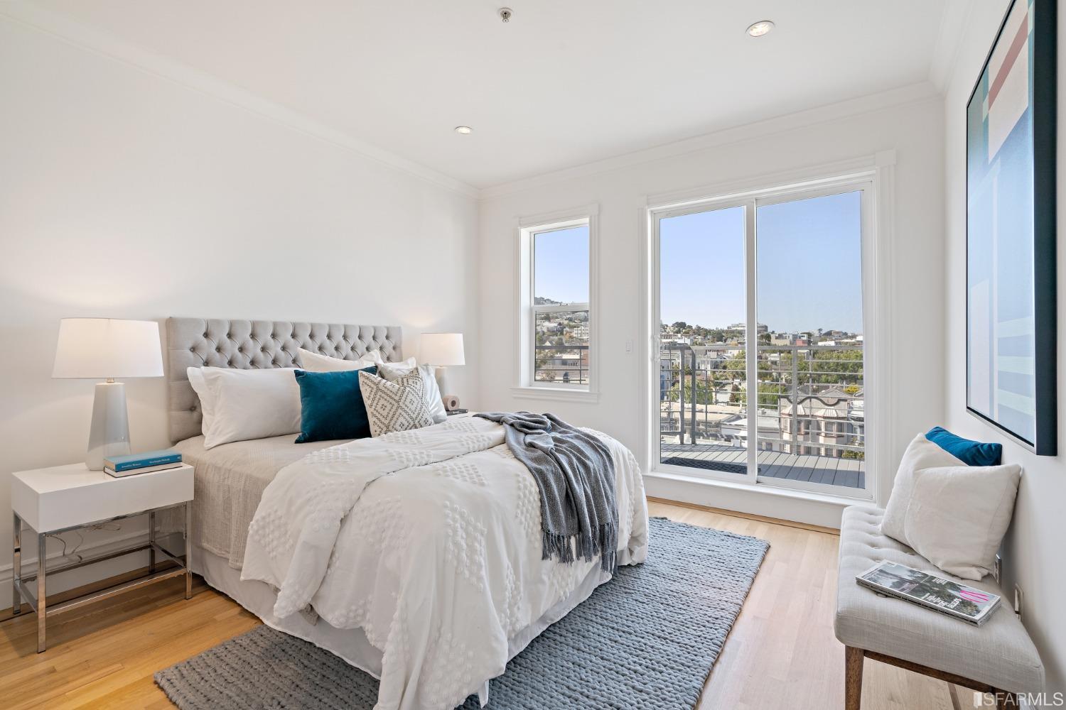 160 Hancock Street Unit: 3