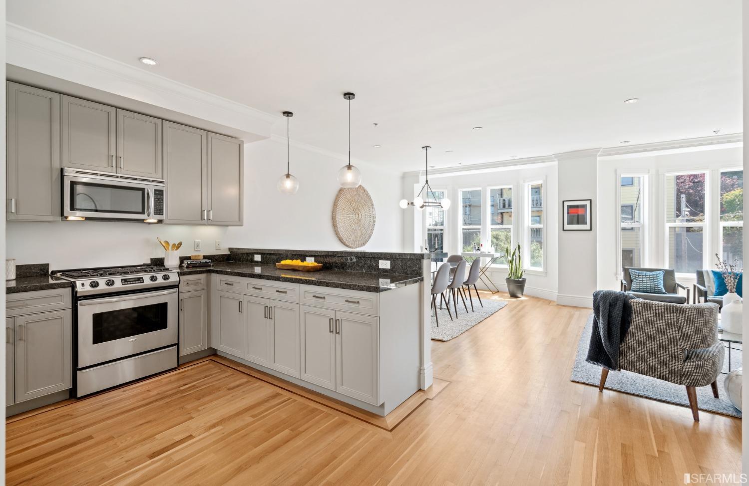 160 Hancock Street Unit: 3