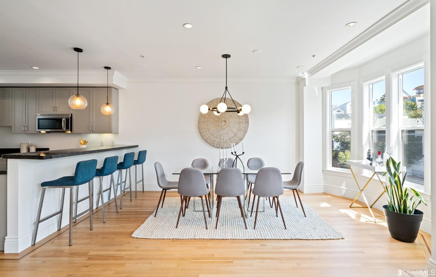 160 Hancock Street Unit: 3