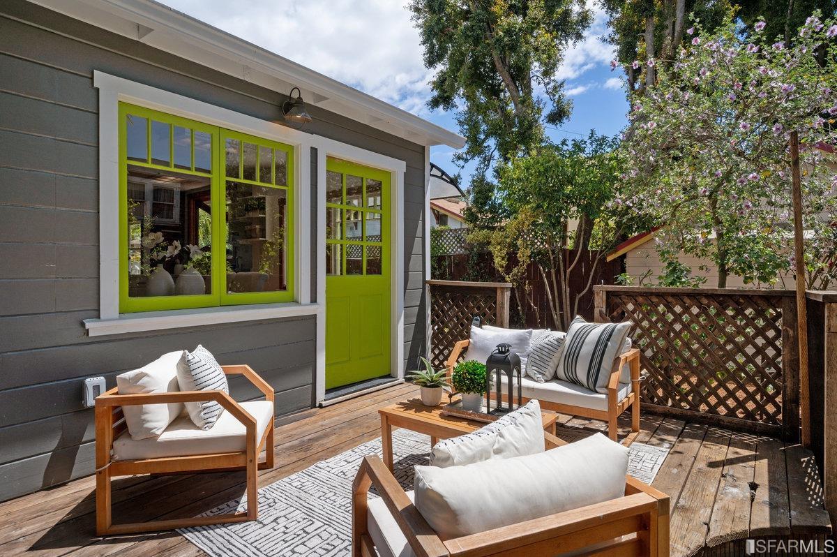 1414 Stannage Avenue