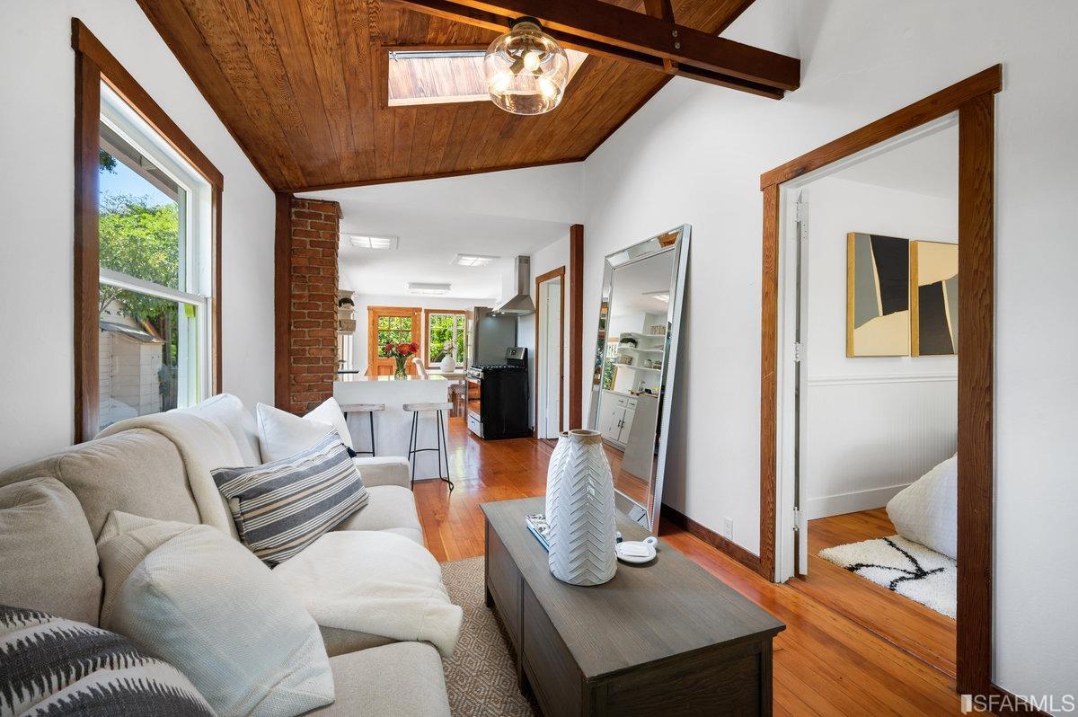 1414 Stannage Avenue