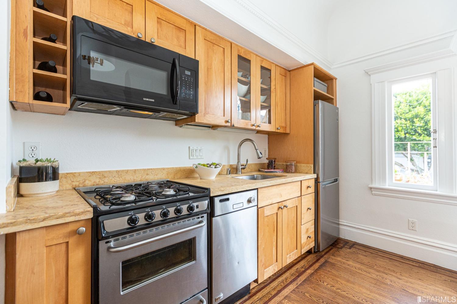 1107 Stanyan Street Unit: A