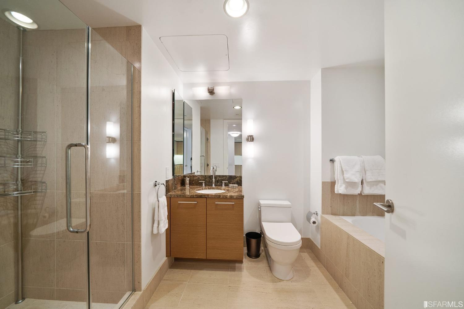 301 Mission Street Unit: 5H