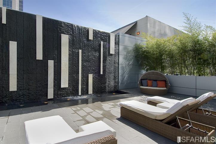 301 Mission Street Unit: 5H