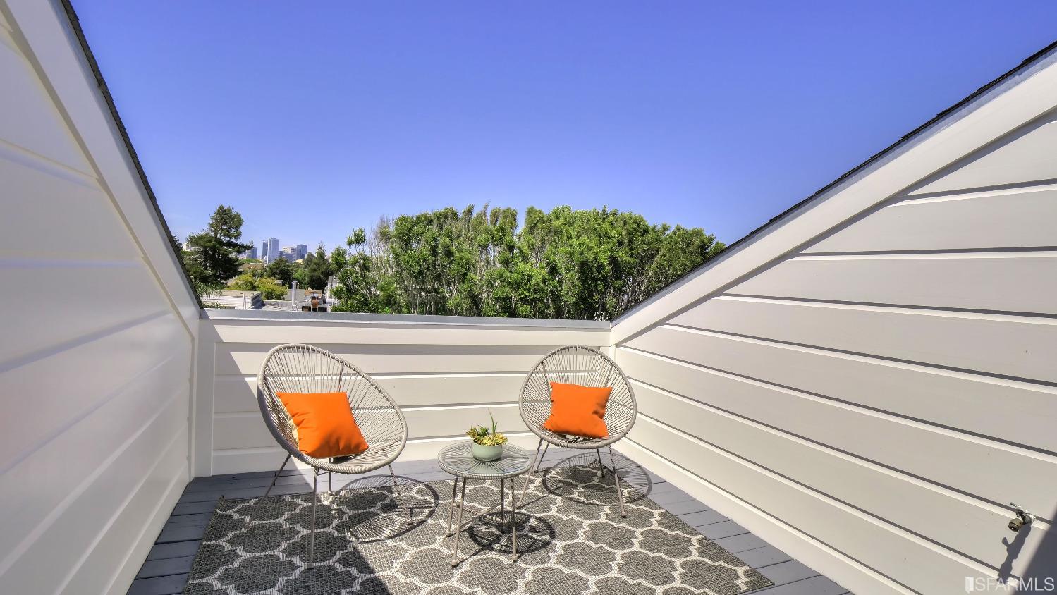 3135 24th Street Unit: 7