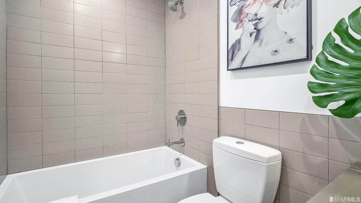 3135 24th Street Unit: 7