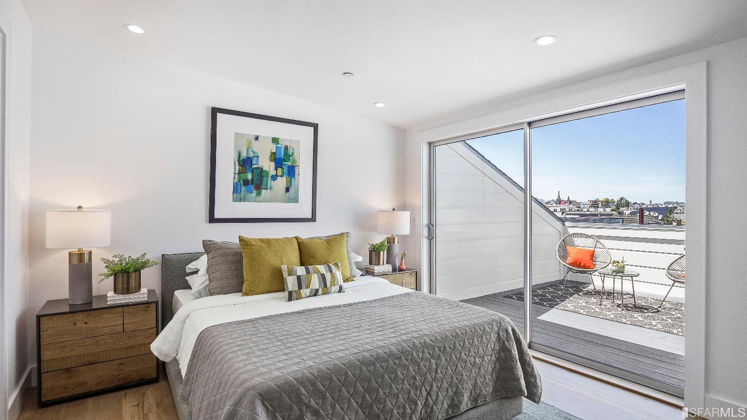 3135 24th Street Unit: 7