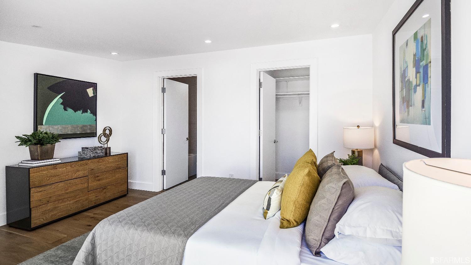 3135 24th Street Unit: 7