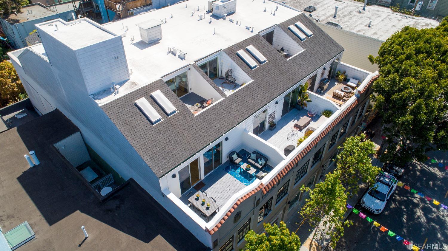 3135 24th Street Unit: 7