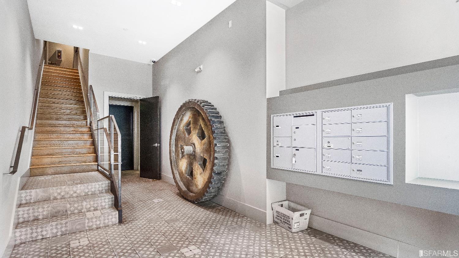 3135 24th Street Unit: 7