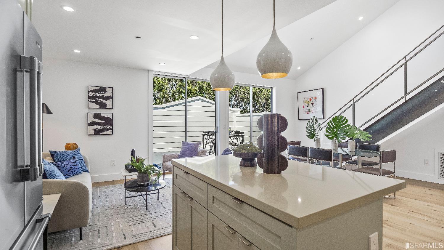 3135 24th Street Unit: 7