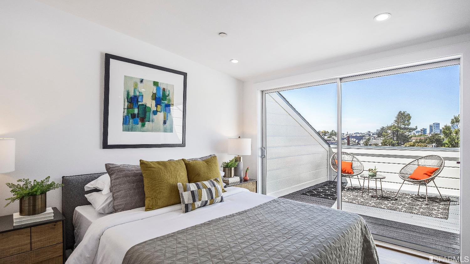 3135 24th Street Unit: 7