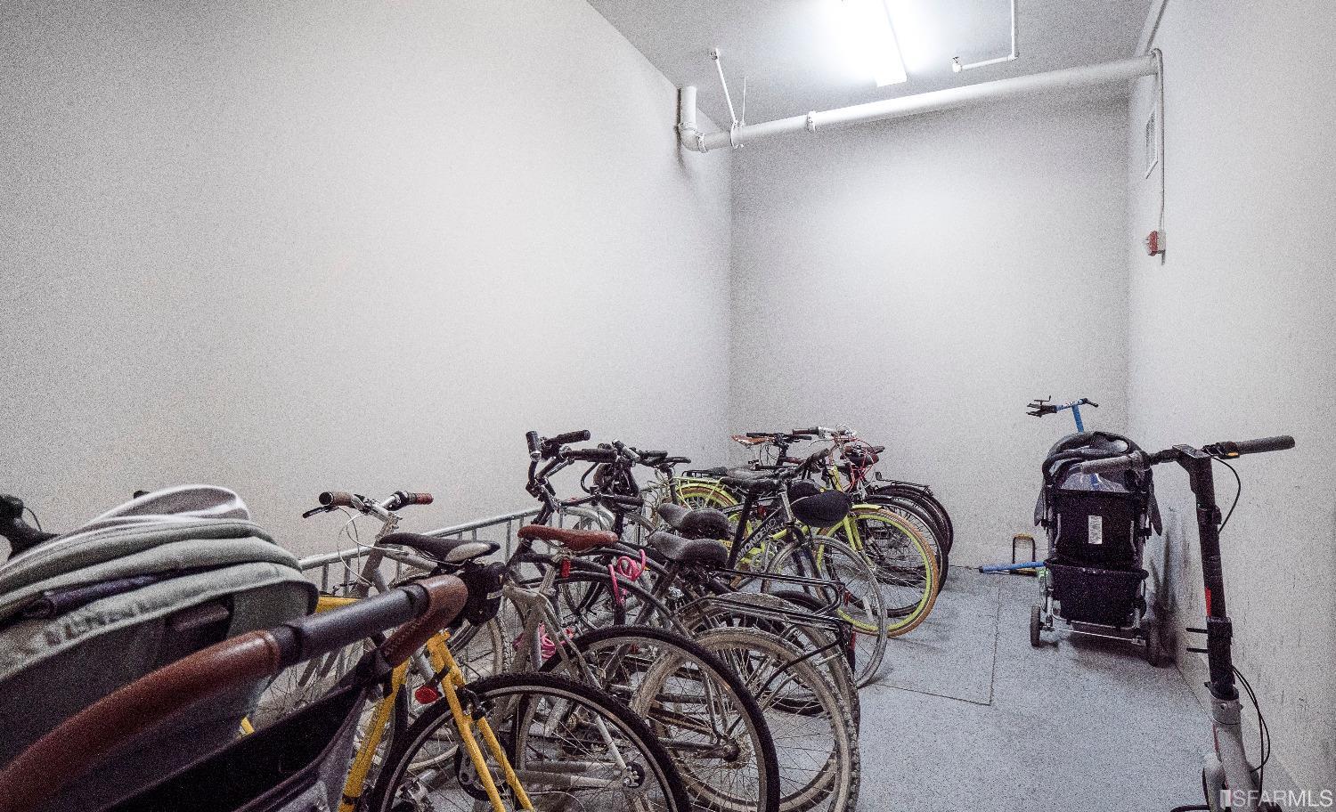 3135 24th Street Unit: 7