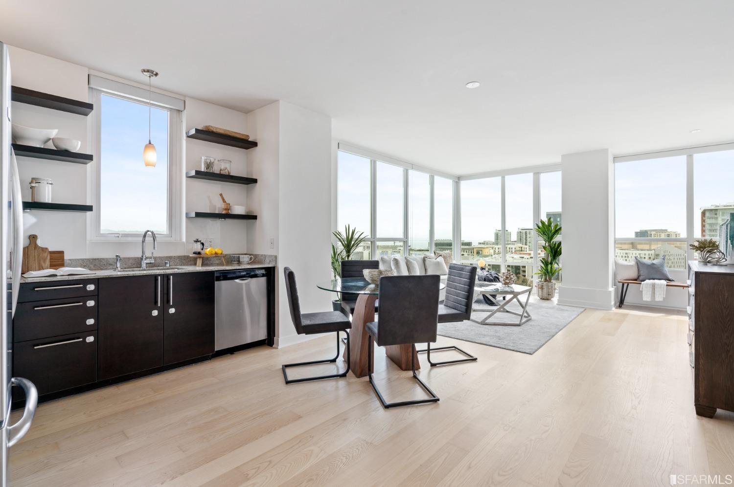 300 Berry Street Unit: 1208