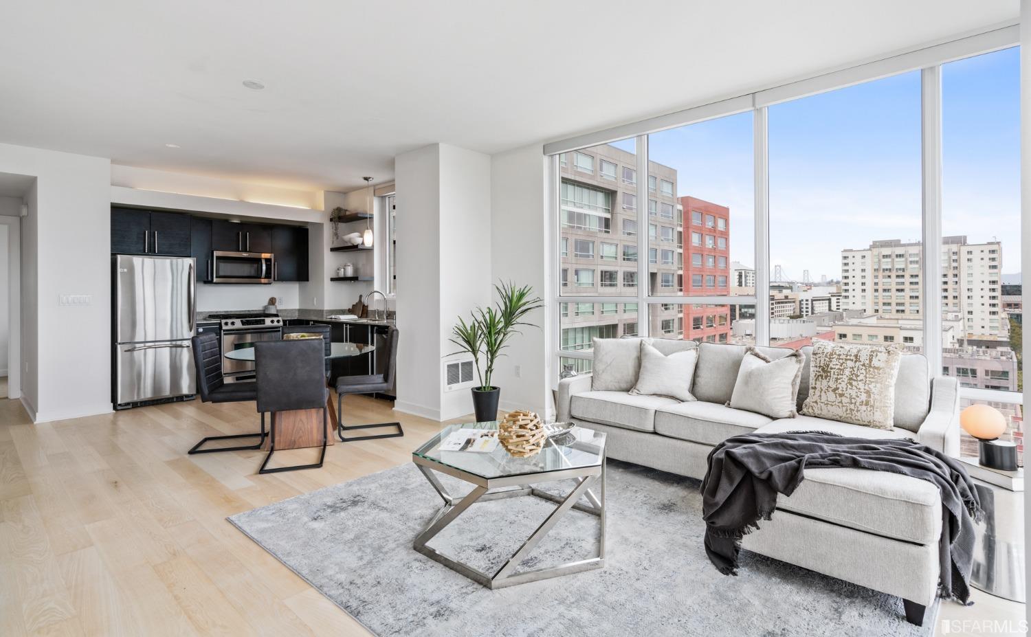 300 Berry Street Unit: 1208