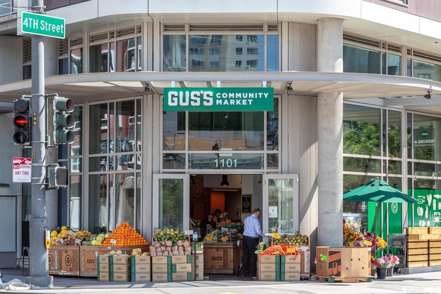 300 Berry Street Unit: 1208