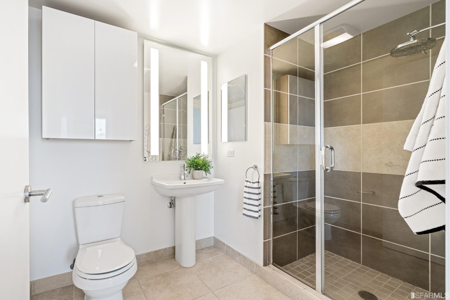 300 Berry Street Unit: 1208