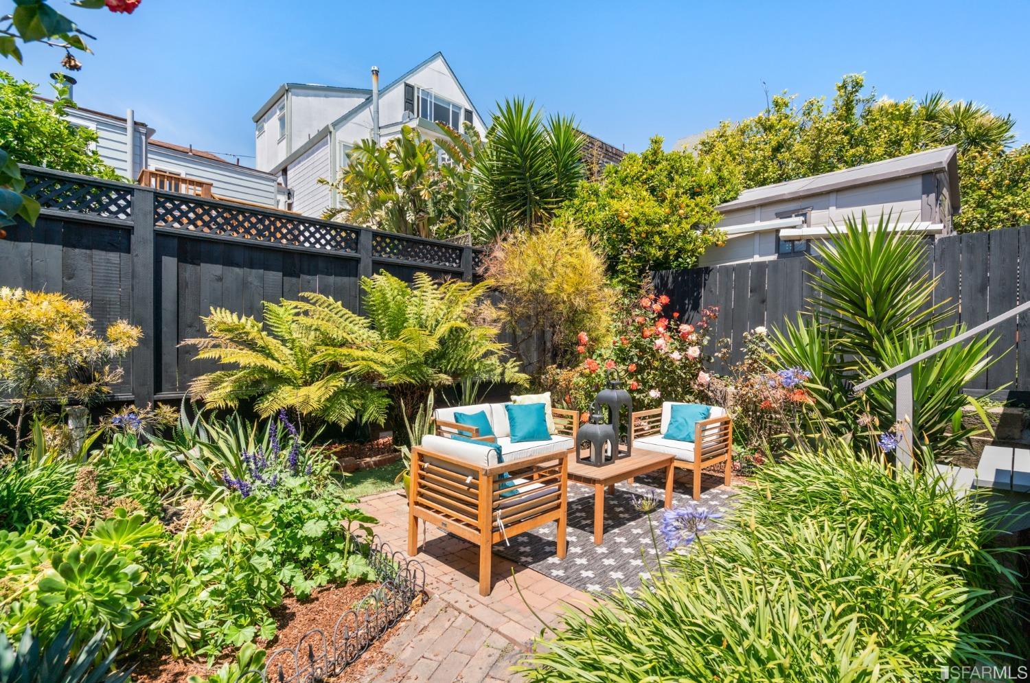 166 Ellsworth Street