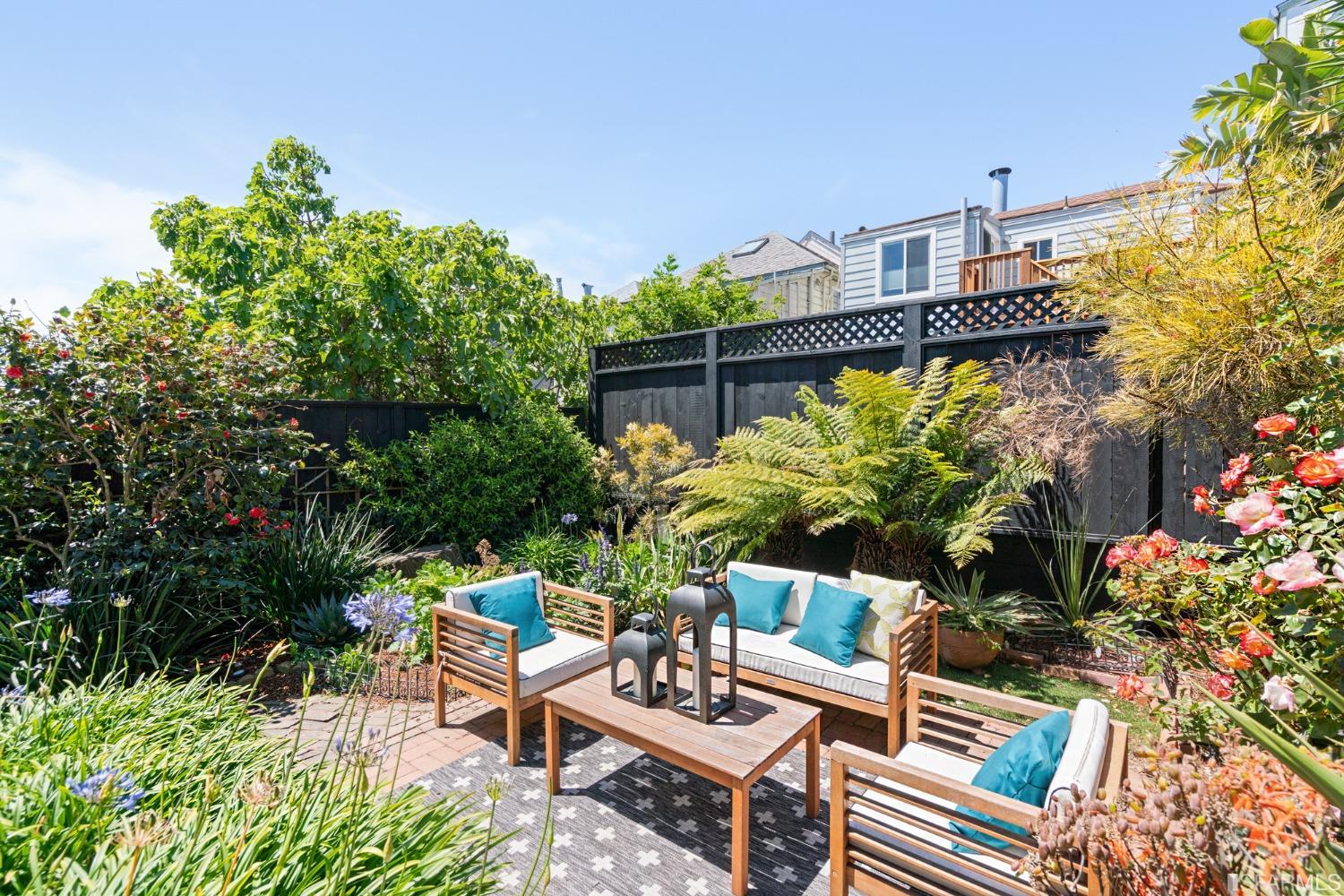 166 Ellsworth Street