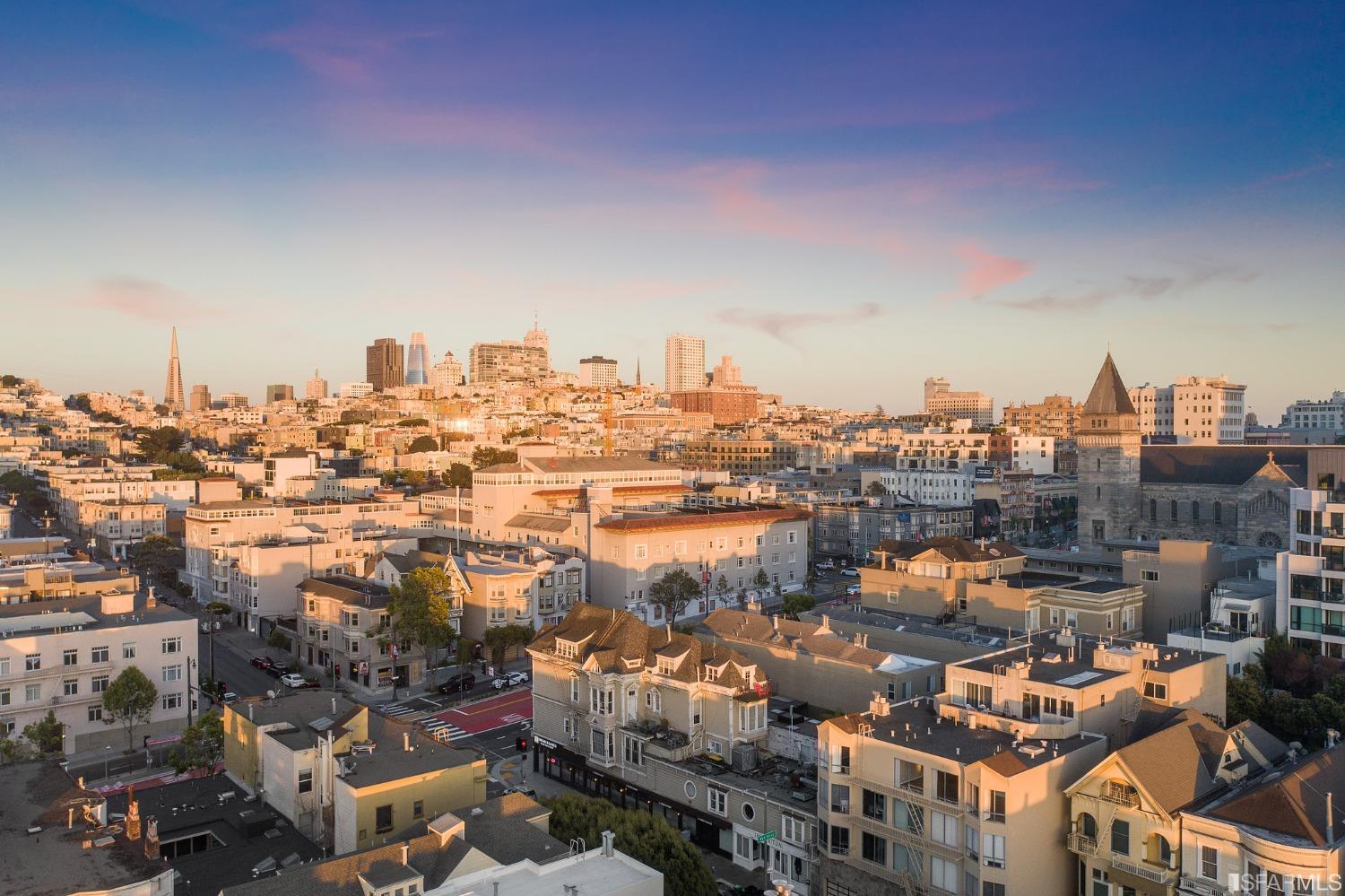 2447 Franklin Street