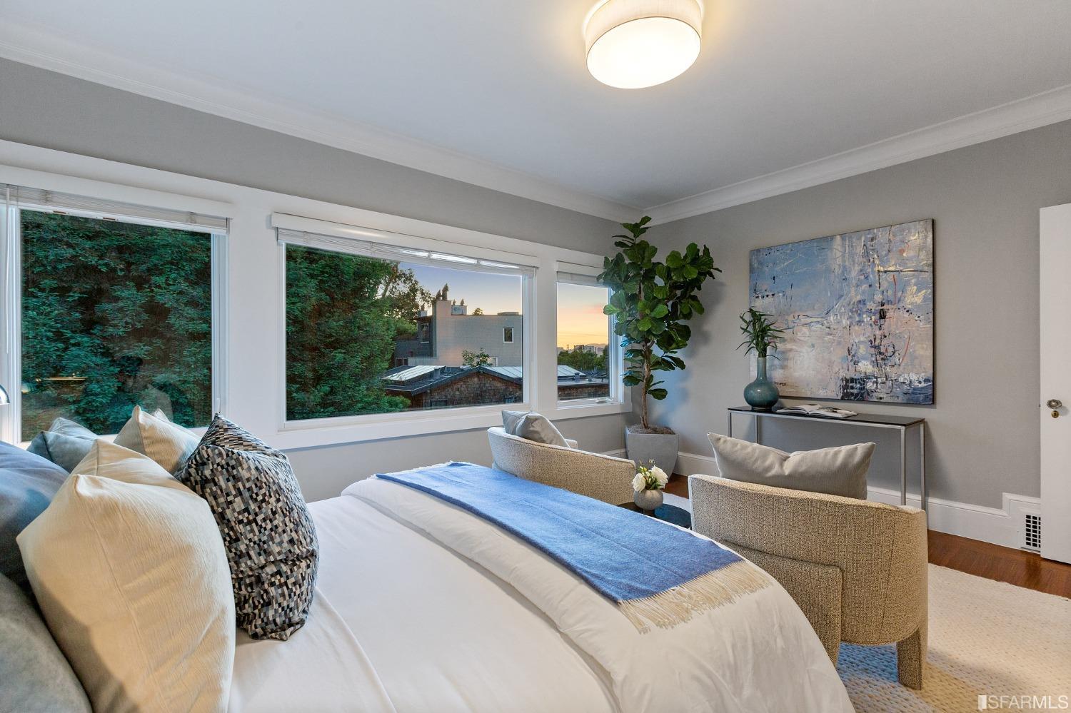 2447 Franklin Street